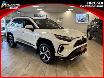 2025 Toyota RAV4 Plug-in Hybrid SE