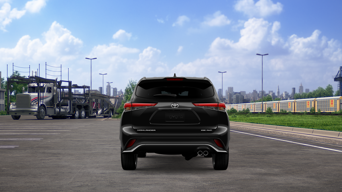 2026 Toyota Highlander XSE
