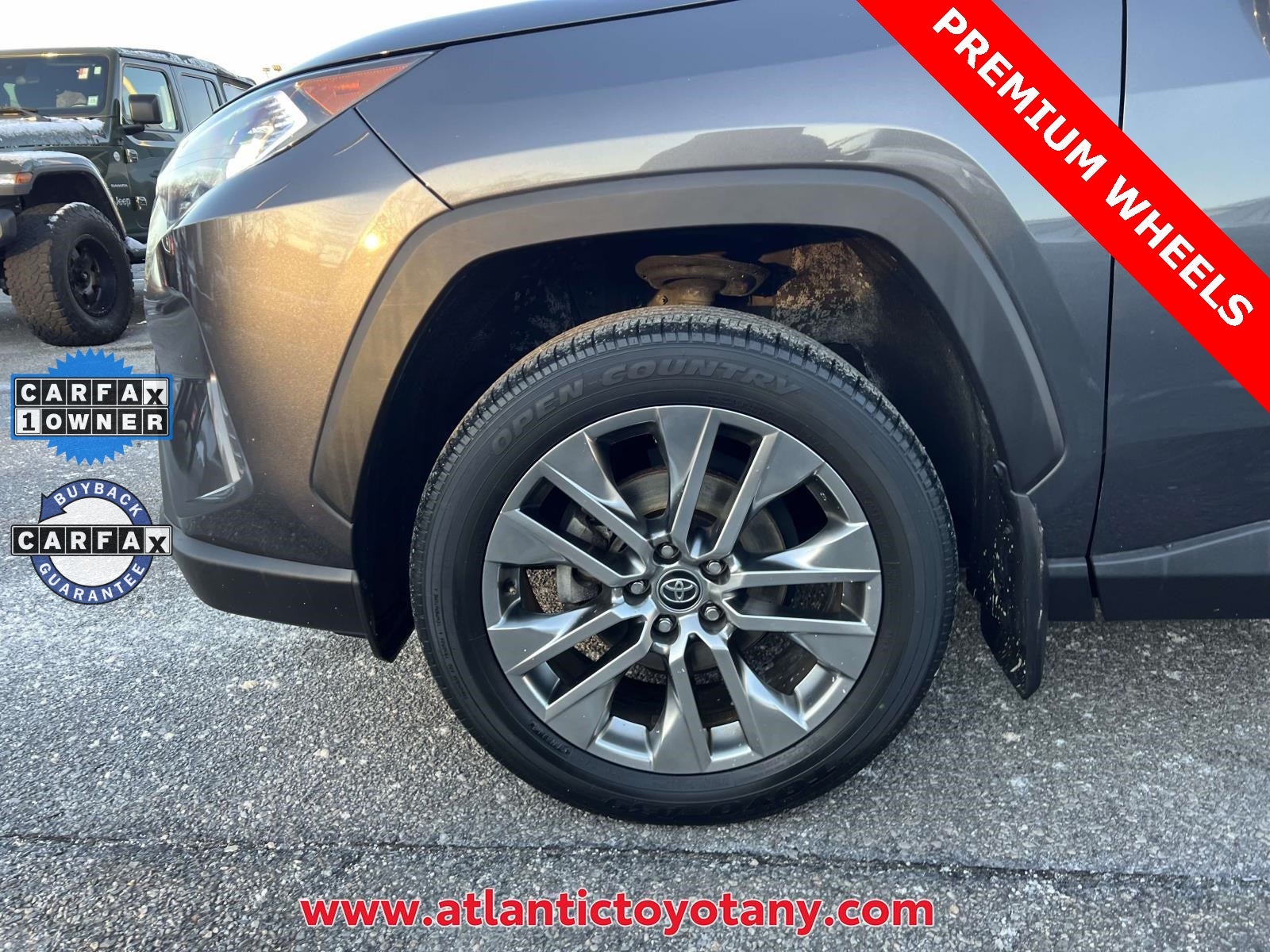 2020 Toyota RAV4 XLE Premium