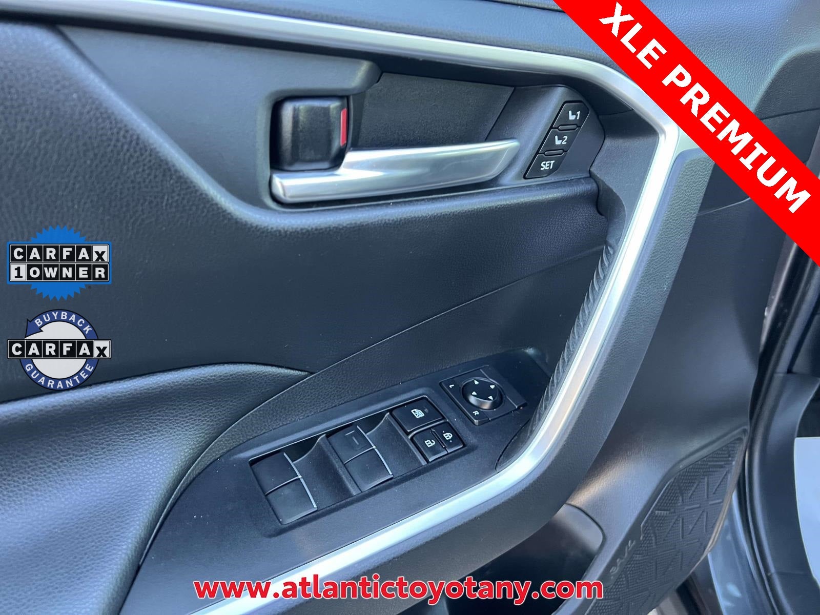 2020 Toyota RAV4 XLE Premium