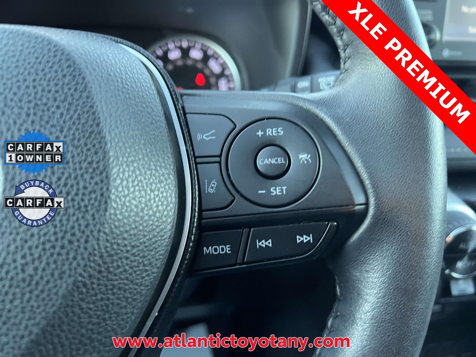 2020 Toyota RAV4 XLE Premium