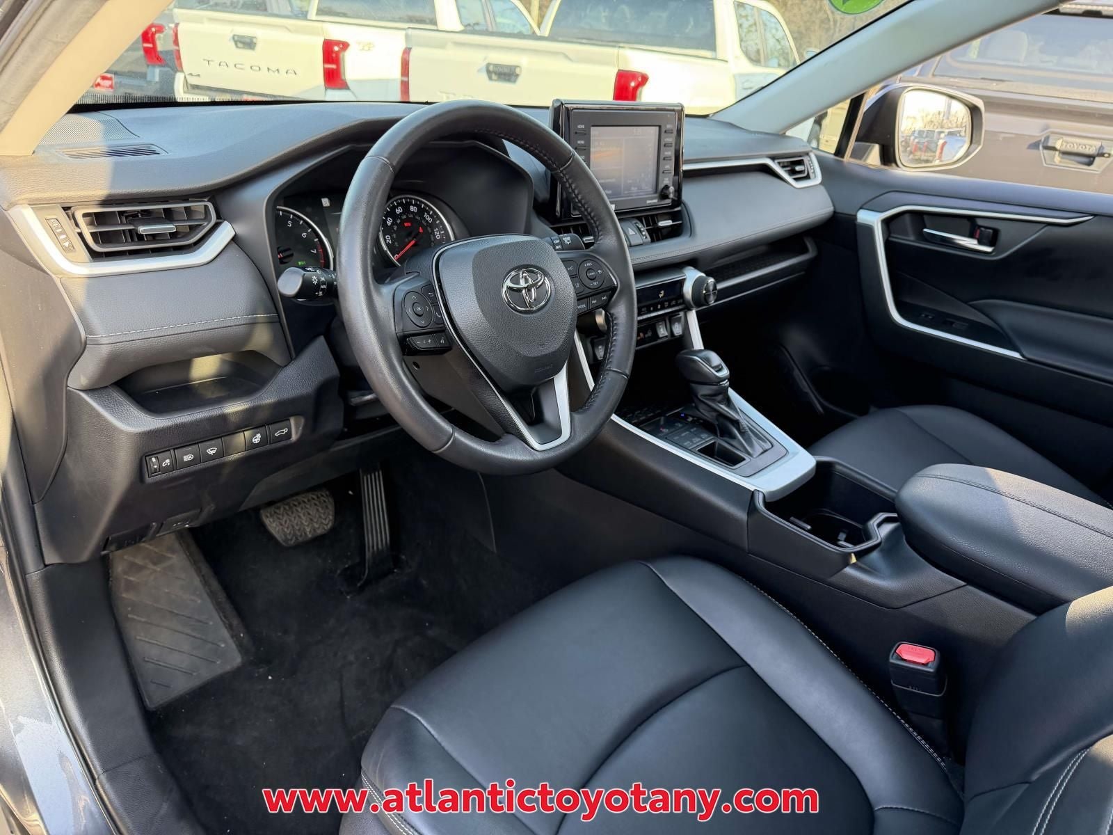2022 Toyota RAV4 XLE Premium