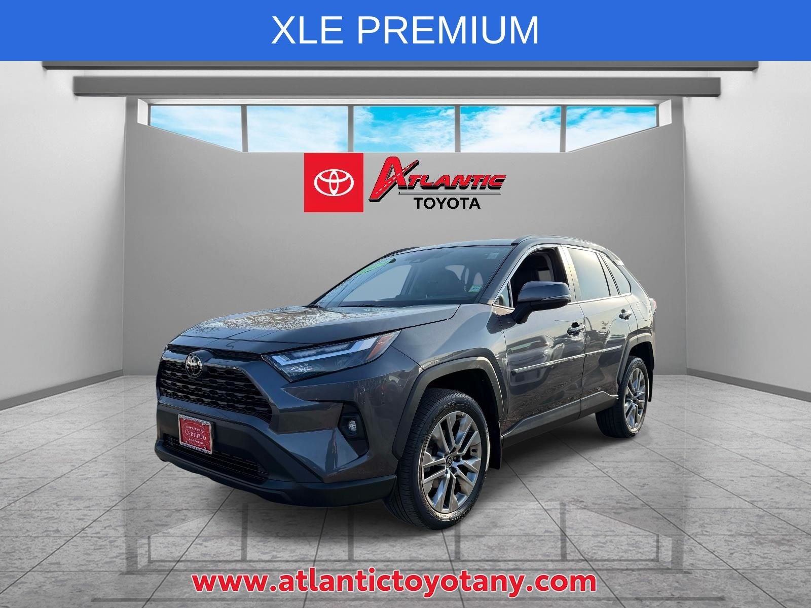 2022 Toyota RAV4 XLE Premium