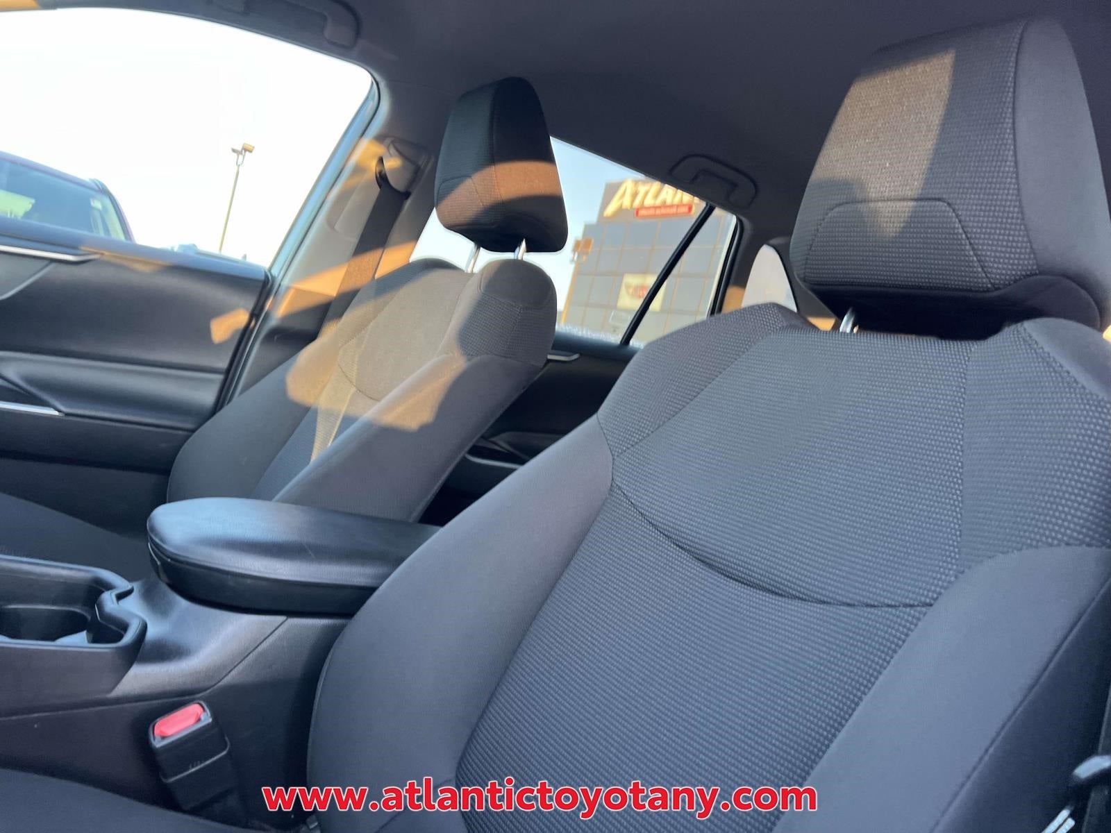 2020 Toyota RAV4 Hybrid LE