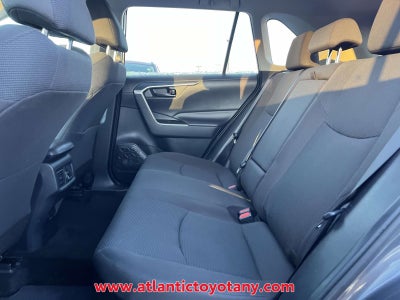 2020 Toyota RAV4 Hybrid LE