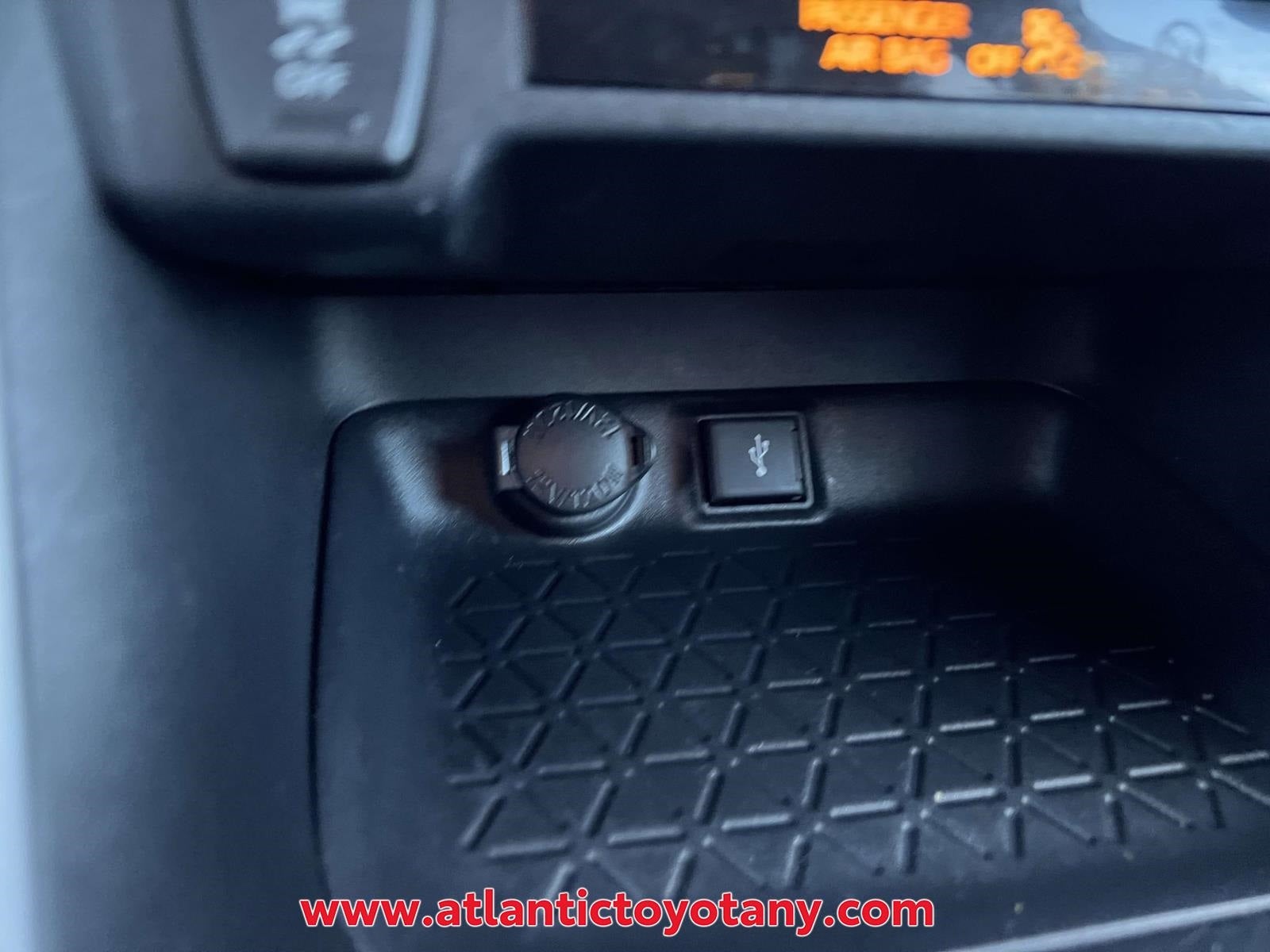 2020 Toyota RAV4 Hybrid LE