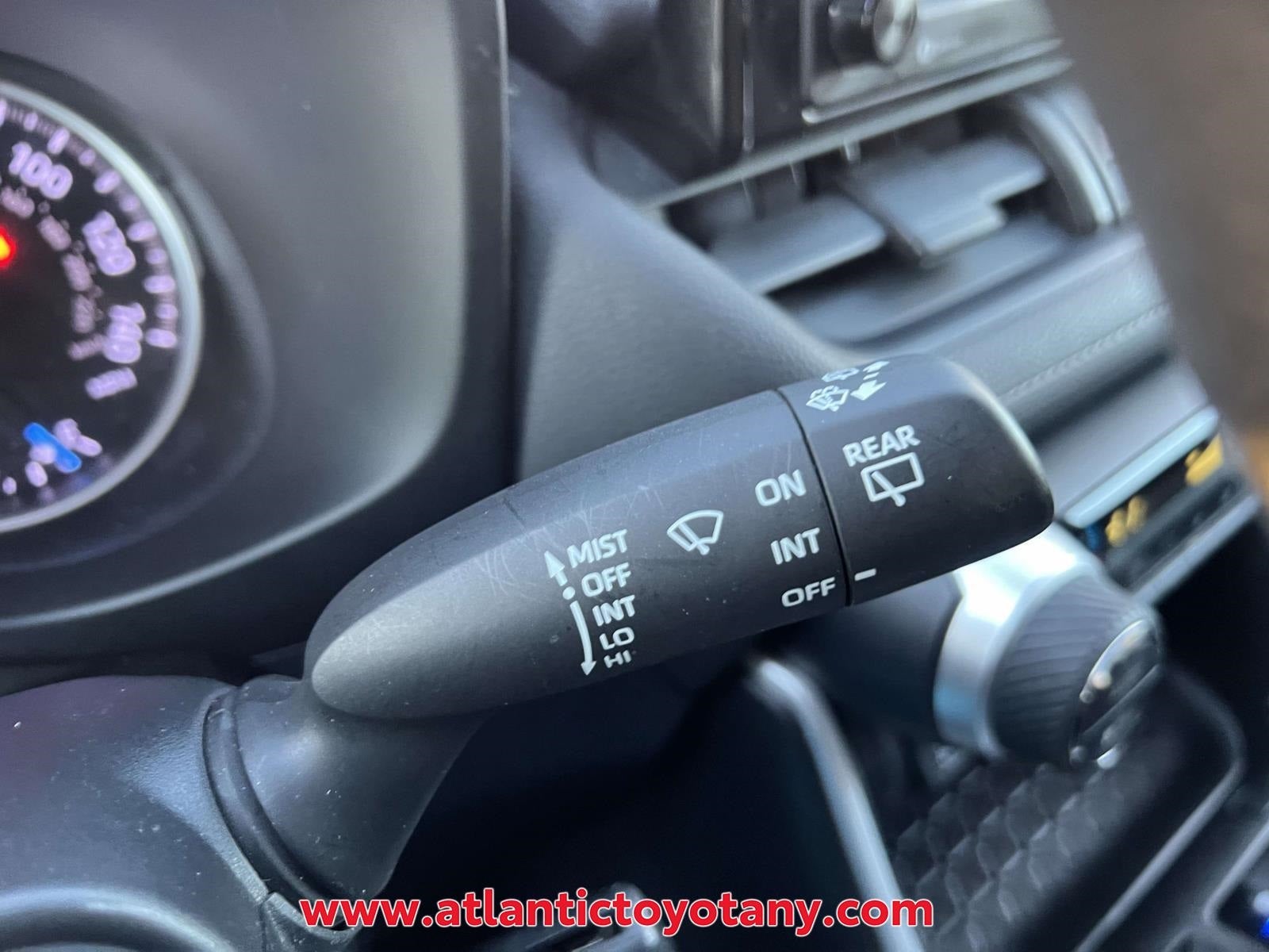 2020 Toyota RAV4 Hybrid LE