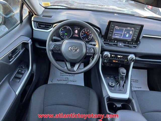 2020 Toyota RAV4 Hybrid LE