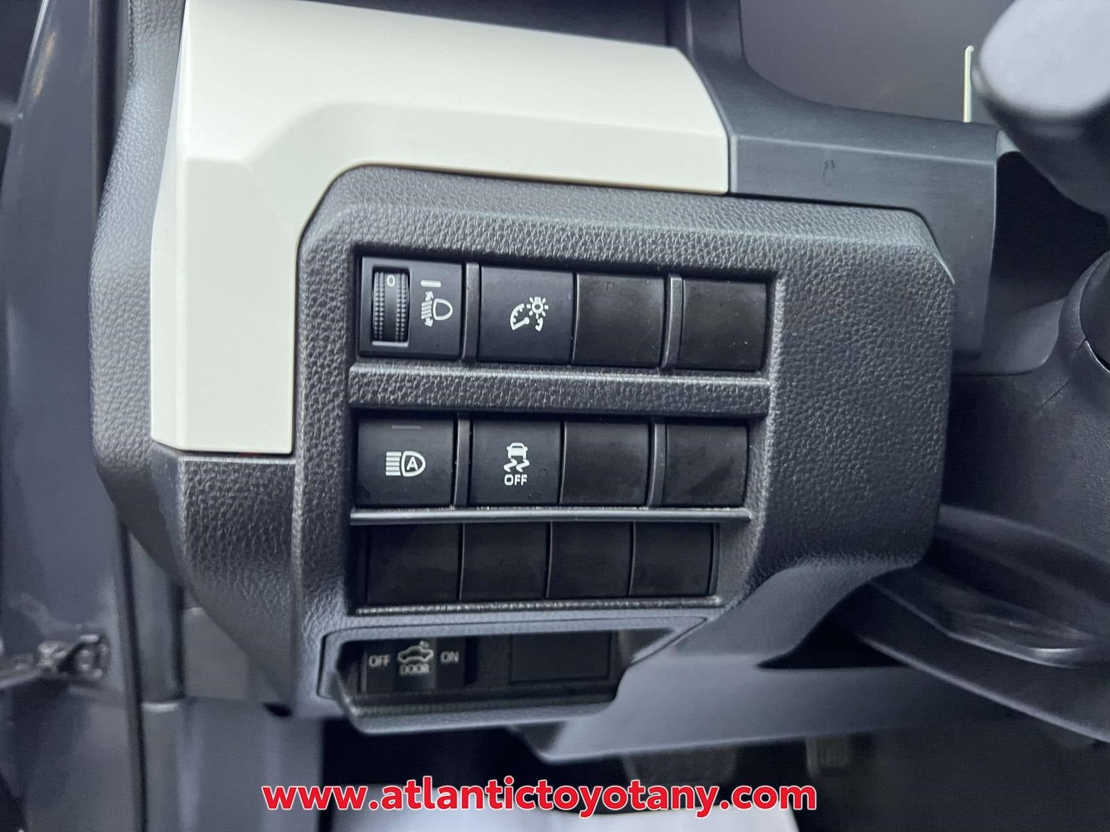 2024 Toyota Tacoma 4WD TRD Off-Road