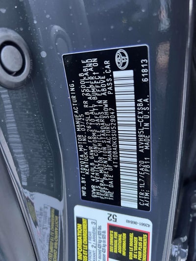 2025 Toyota Camry SE