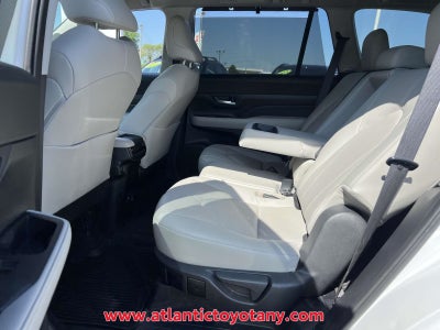 2024 Toyota Grand Highlander Limited