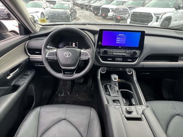 2024 Toyota Grand Highlander Platinum