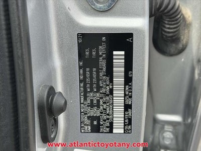 2022 Toyota Highlander LE