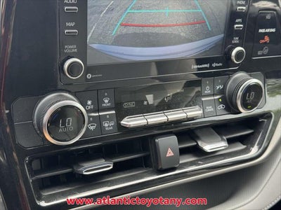 2022 Toyota Highlander LE