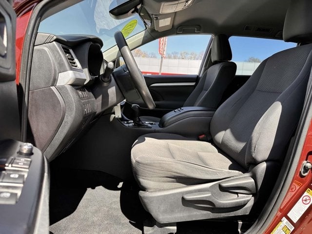 2019 Toyota Highlander LE Plus
