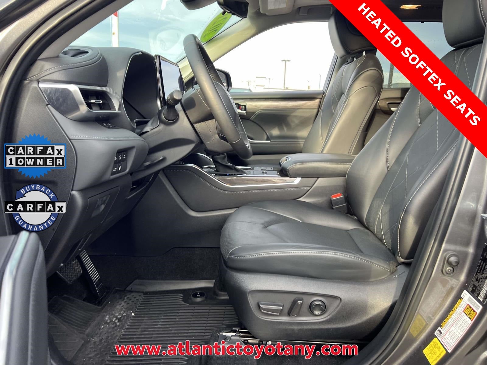 2024 Toyota Highlander Hybrid Platinum