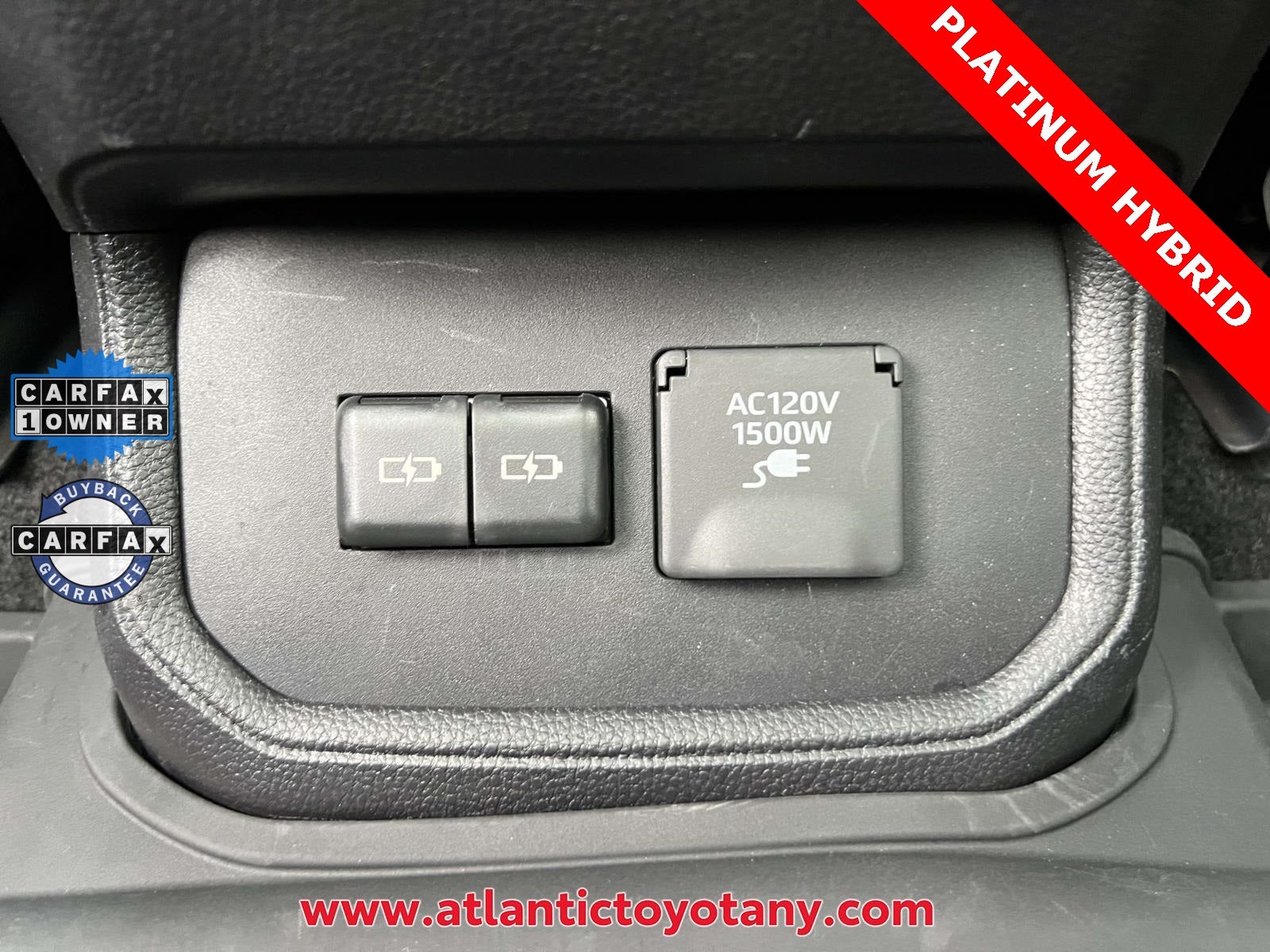 2024 Toyota Highlander Hybrid Platinum