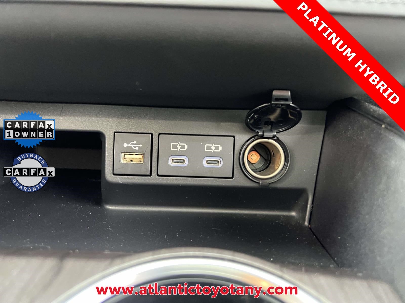 2024 Toyota Highlander Hybrid Platinum