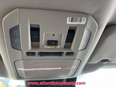 2024 Toyota Highlander Hybrid Platinum