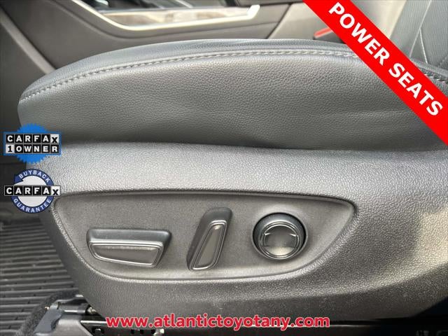 2024 Toyota Highlander Hybrid Platinum