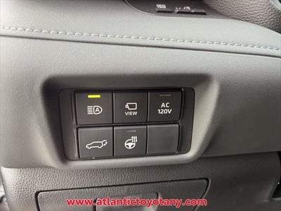 2024 Toyota Highlander Hybrid Platinum