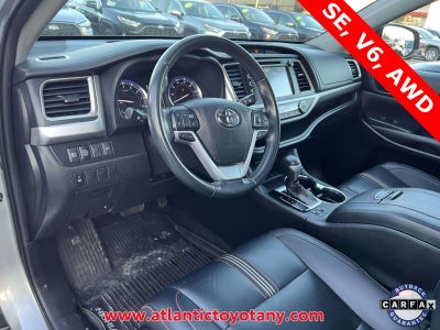 2019 Toyota Highlander SE
