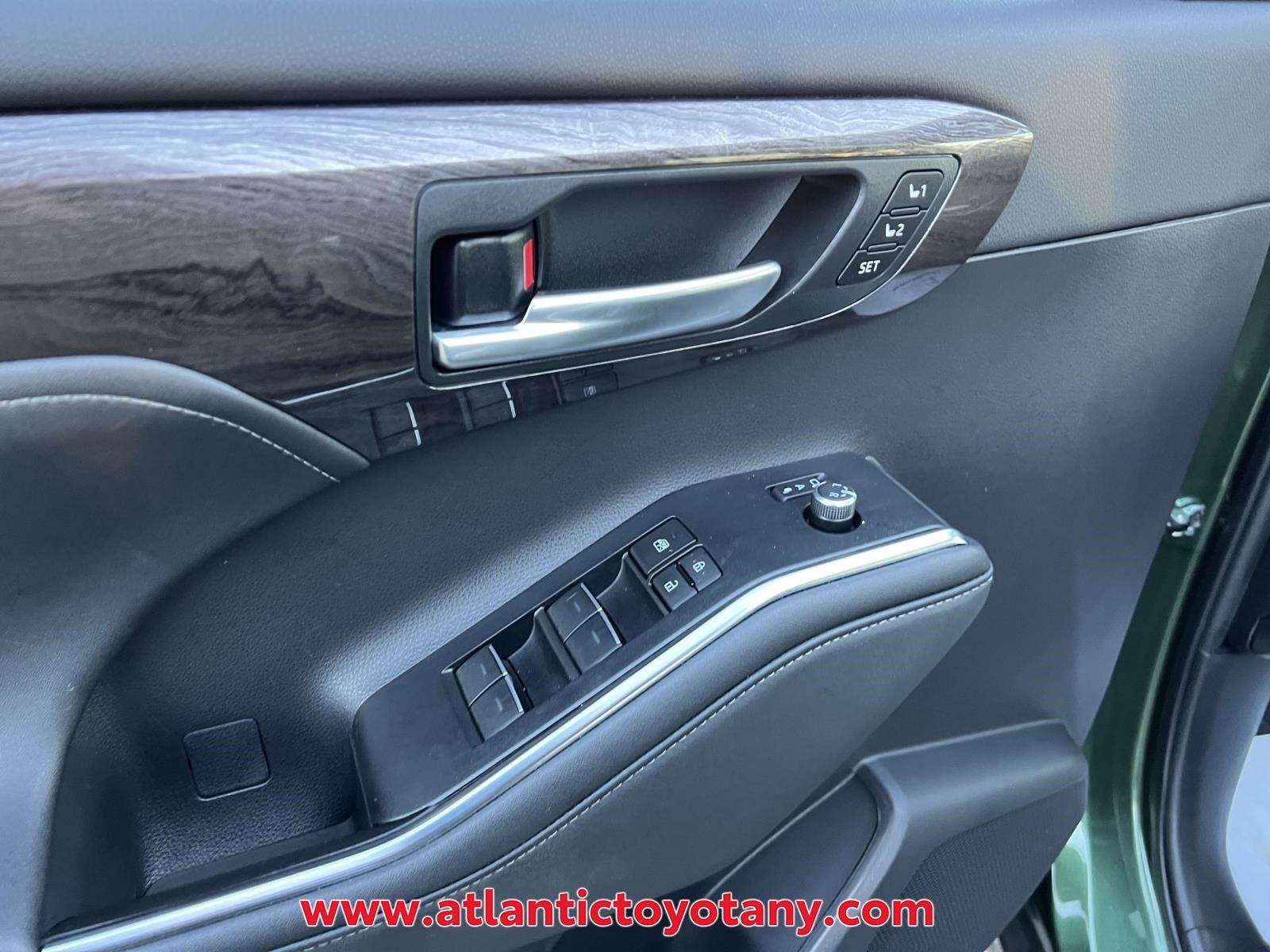 2023 Toyota Highlander Hybrid Limited