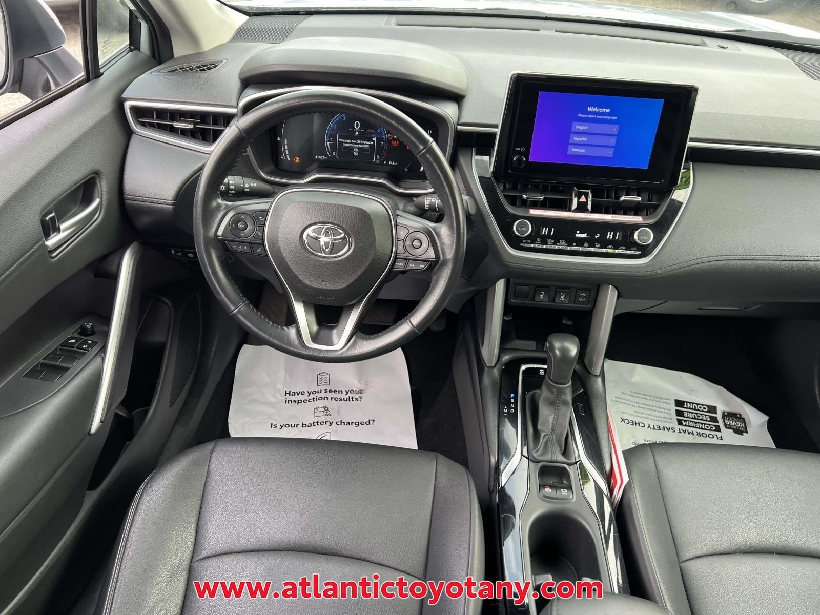 2024 Toyota Corolla Cross XLE