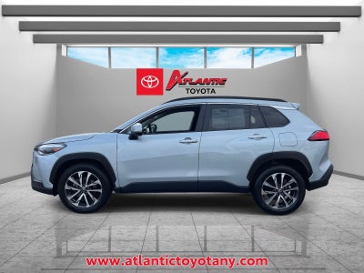 2024 Toyota Corolla Cross XLE