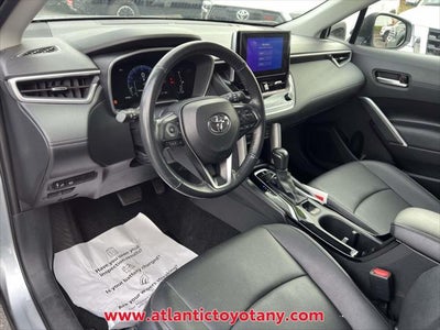 2024 Toyota Corolla Cross XLE