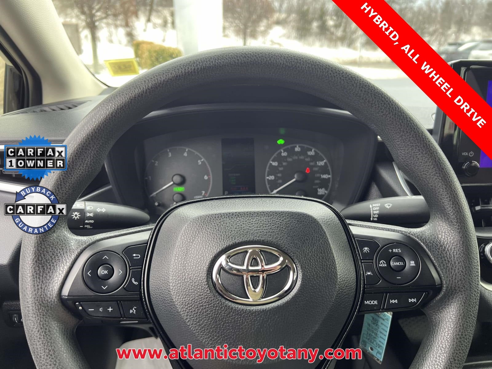 2024 Toyota Corolla Hybrid LE