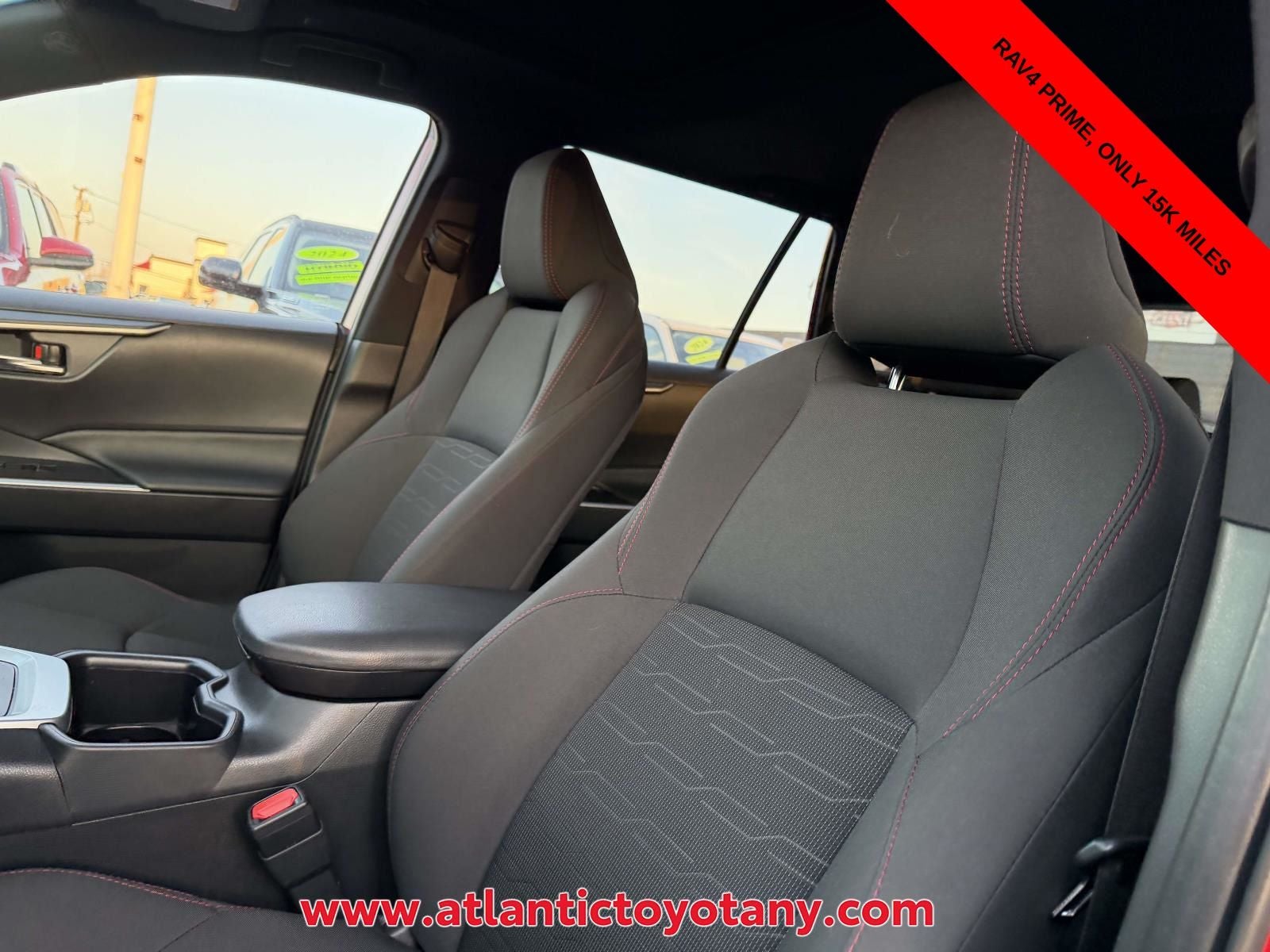 2024 Toyota RAV4 Prime SE