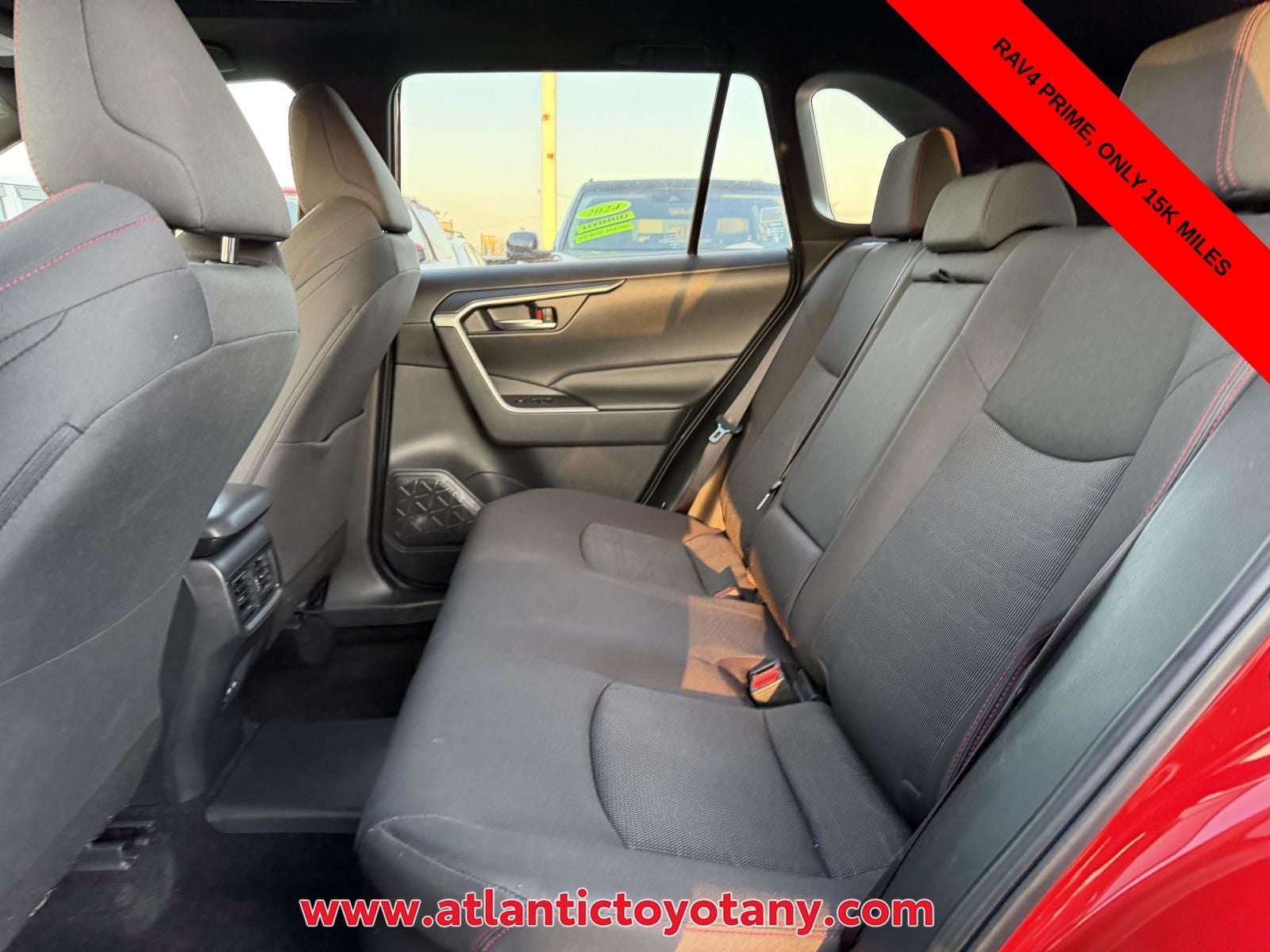 2024 Toyota RAV4 Prime SE