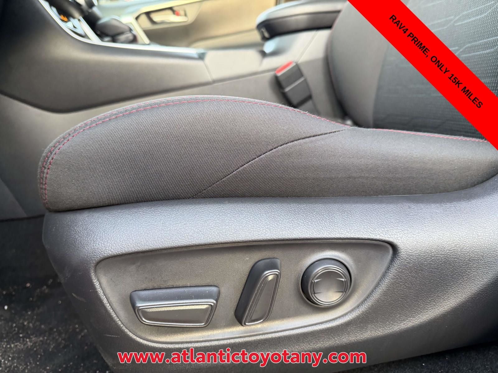 2024 Toyota RAV4 Prime SE