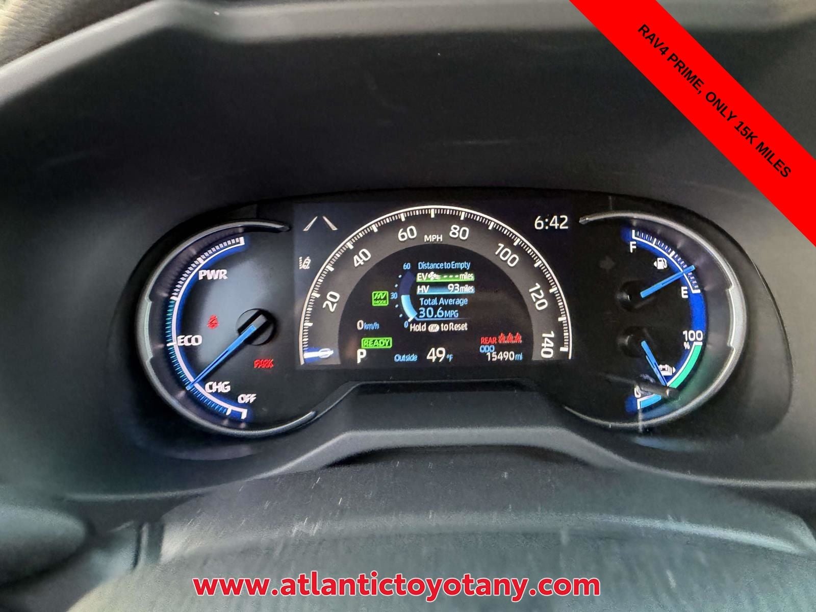 2024 Toyota RAV4 Prime SE