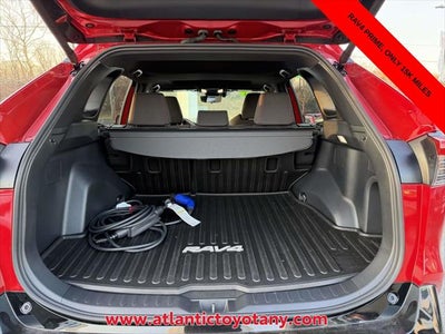 2024 Toyota RAV4 Prime SE