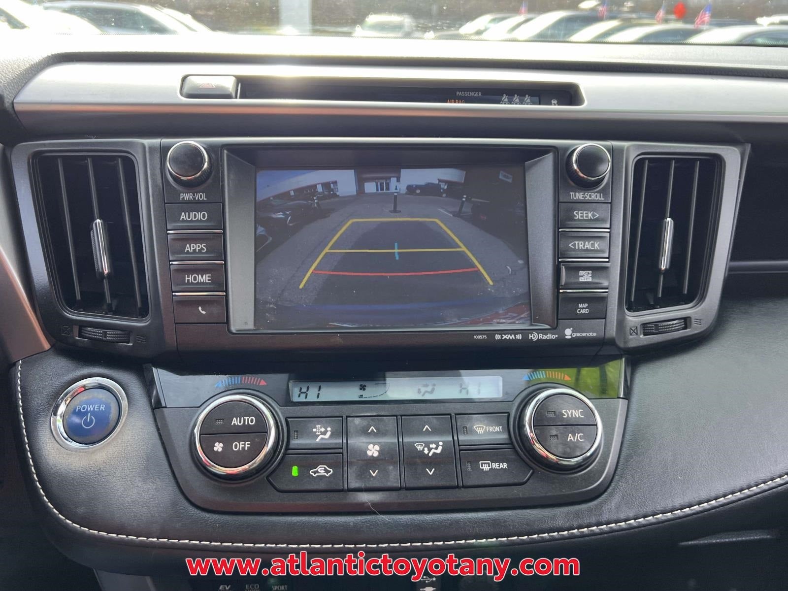 2017 Toyota RAV4 Hybrid XLE