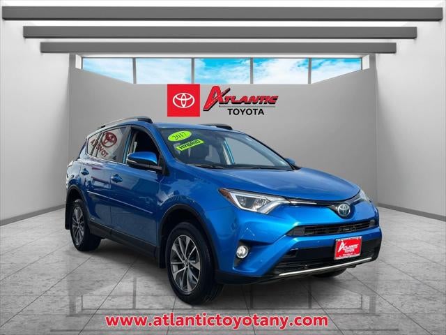 2017 Toyota RAV4 Hybrid XLE