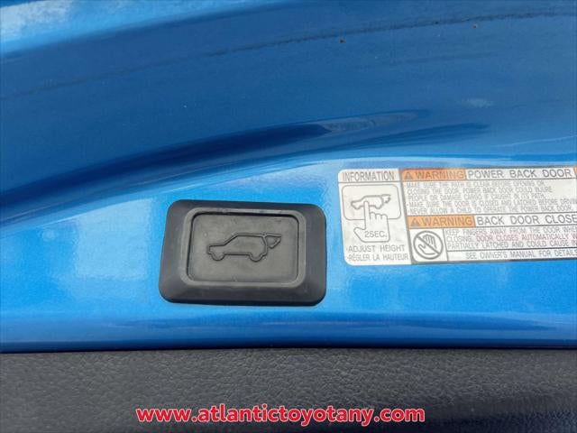 2017 Toyota RAV4 Hybrid XLE