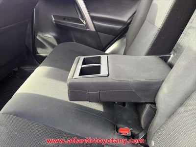 2017 Toyota RAV4 Hybrid XLE