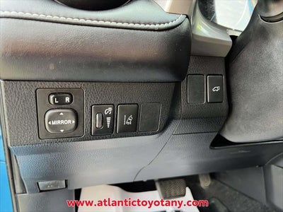 2017 Toyota RAV4 Hybrid XLE