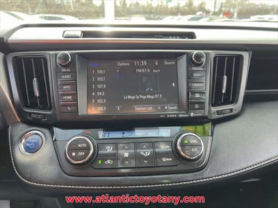 2017 Toyota RAV4 Hybrid XLE