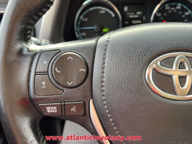 2017 Toyota RAV4 Hybrid XLE